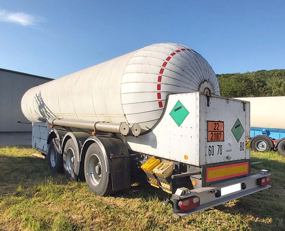 ROBINE Gas tank semi-trailer used for CO2, Carbon dioxide - نصف مقطورة صهريج: صورة 4 ROBINE Gas tank semi-trailer used for CO2, Carbon dioxide - نصف مقطورة صهريج: صورة 4