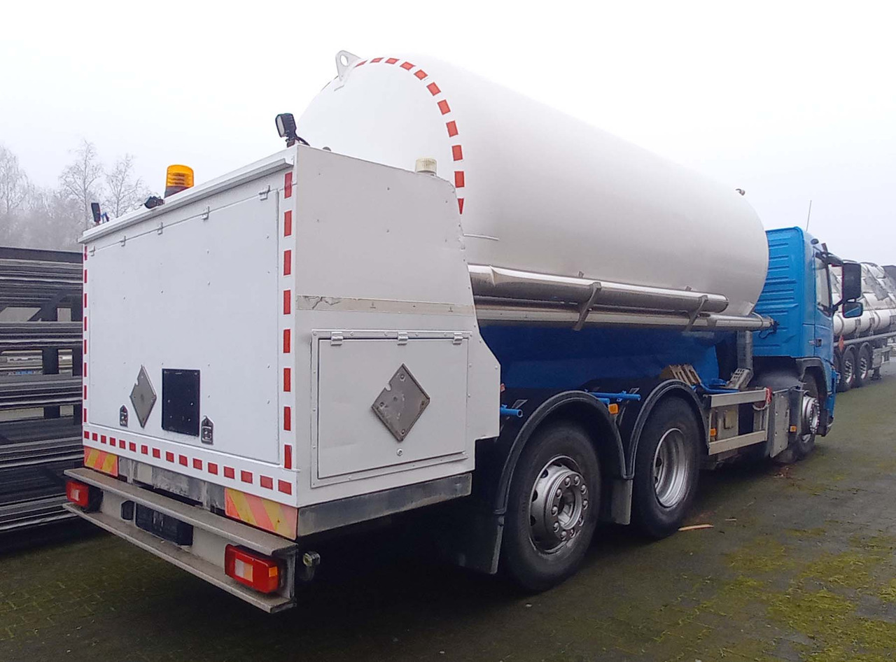 VOLVO Gas tank truck cryogenic used for oxygen, argon, nitrogen. - شاحنة صهريج: صورة 4 VOLVO Gas tank truck cryogenic used for oxygen, argon, nitrogen. - شاحنة صهريج: صورة 4