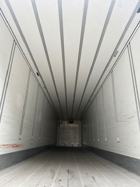 Schmitz Cargobull Thermoking SLXe 300 weinig uren Laadklep Liftas - نصف مقطورة مُبرِّدة: صورة 5 Schmitz Cargobull Thermoking SLXe 300 weinig uren Laadklep Liftas - نصف مقطورة مُبرِّدة: صورة 5