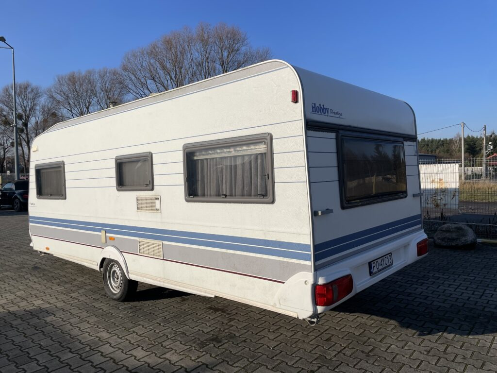 Hobby 560 UL Prestige 1998 - كرفان سحب: صورة 5 Hobby 560 UL Prestige 1998 - كرفان سحب: صورة 5