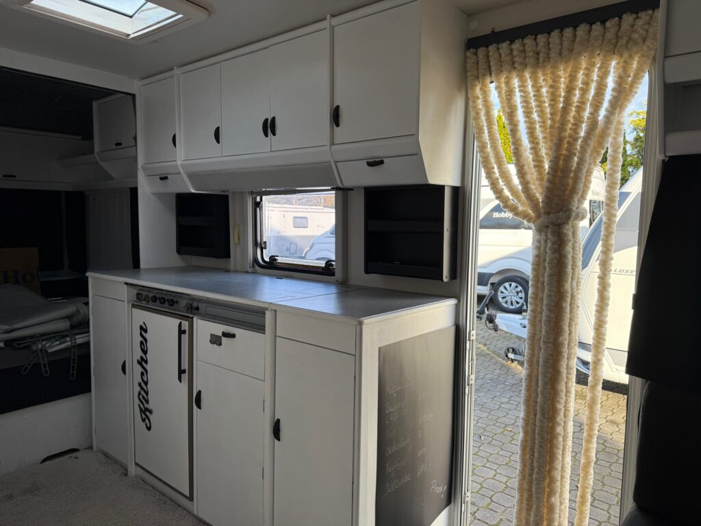 كرفان سحب Knaus Südwind 530: صورة 13 كرفان سحب Knaus Südwind 530: صورة 13