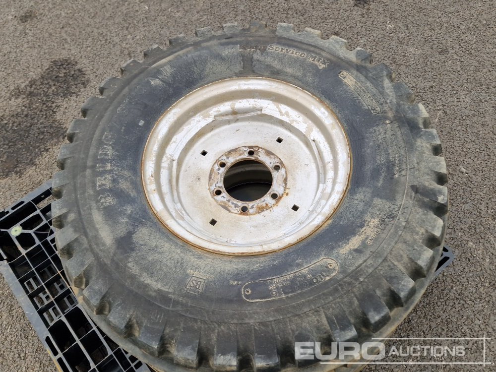 10.00-16 Tyre & Rim to suit Massey Ferguson (2 of) - إطارات: صورة 5 10.00-16 Tyre & Rim to suit Massey Ferguson (2 of) - إطارات: صورة 5