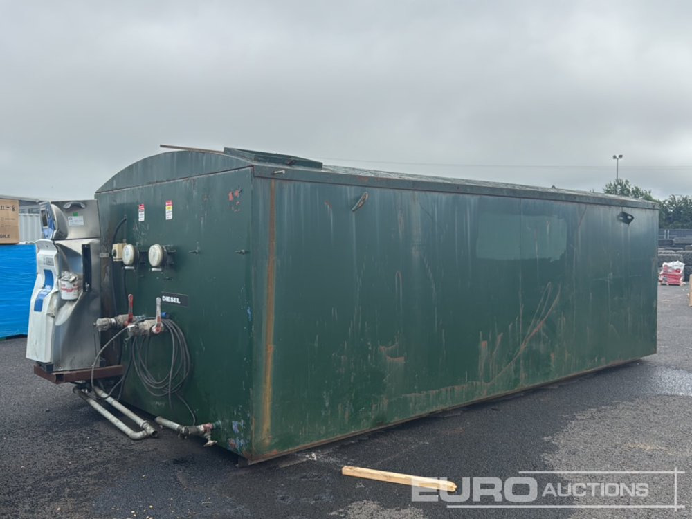 10000 Litre Steel Bunded Fuel Tank, Fuel Pump - خزان تخزين: صورة 1 10000 Litre Steel Bunded Fuel Tank, Fuel Pump - خزان تخزين: صورة 1