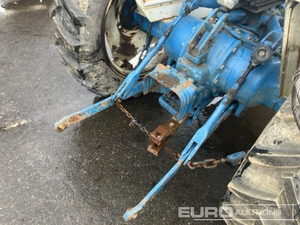 1996 Ford New Holland 4630 - جرار: صورة 5 1996 Ford New Holland 4630 - جرار: صورة 5