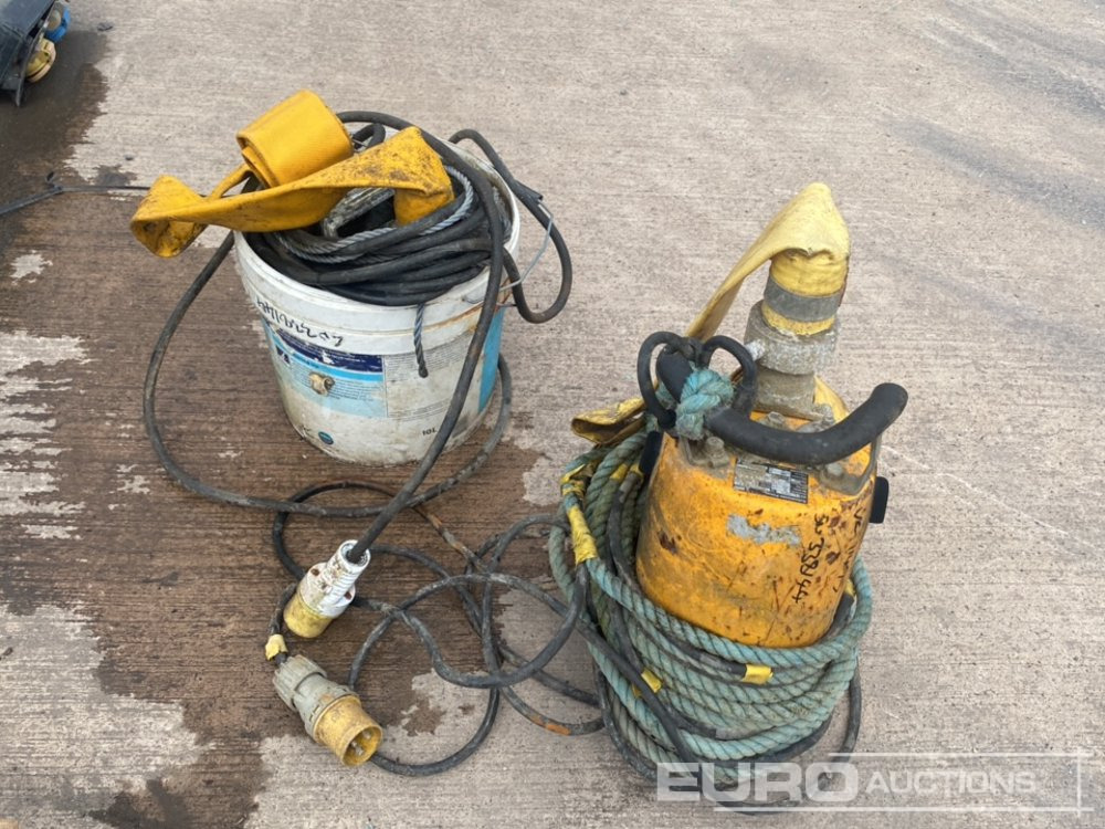 2" 110 Volt Submersable Water Pump (2 of) - مضخة مياه: صورة 3 2" 110 Volt Submersable Water Pump (2 of) - مضخة مياه: صورة 3