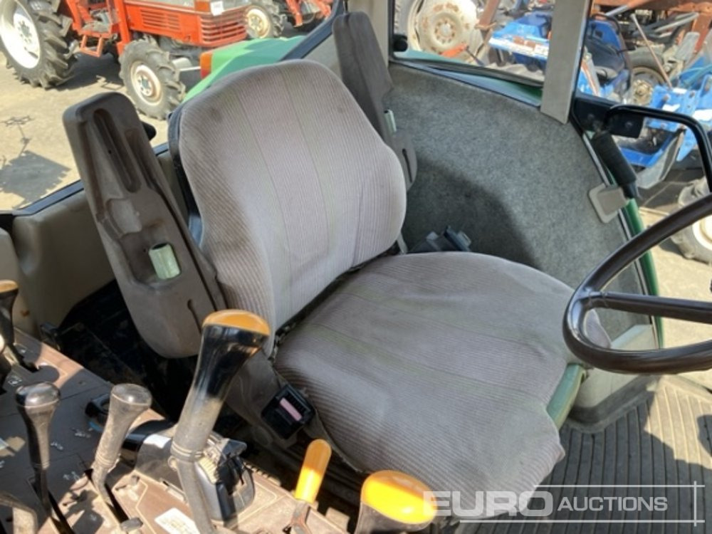 2001 John Deere 6110 - جرار: صورة 5 2001 John Deere 6110 - جرار: صورة 5