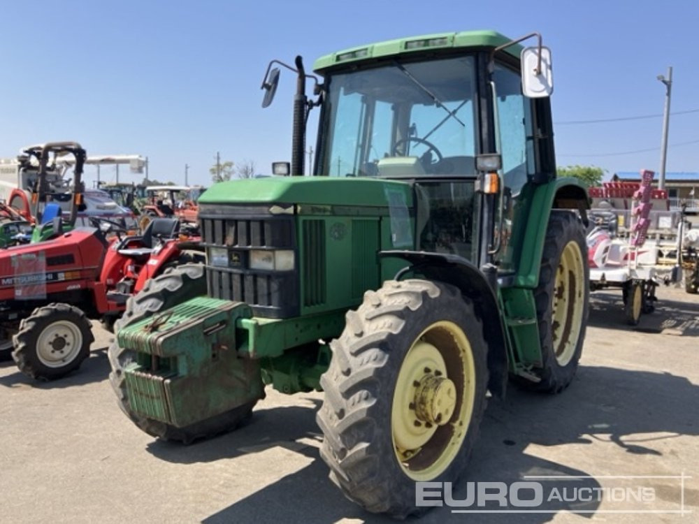 2001 John Deere 6110 - جرار: صورة 2 2001 John Deere 6110 - جرار: صورة 2