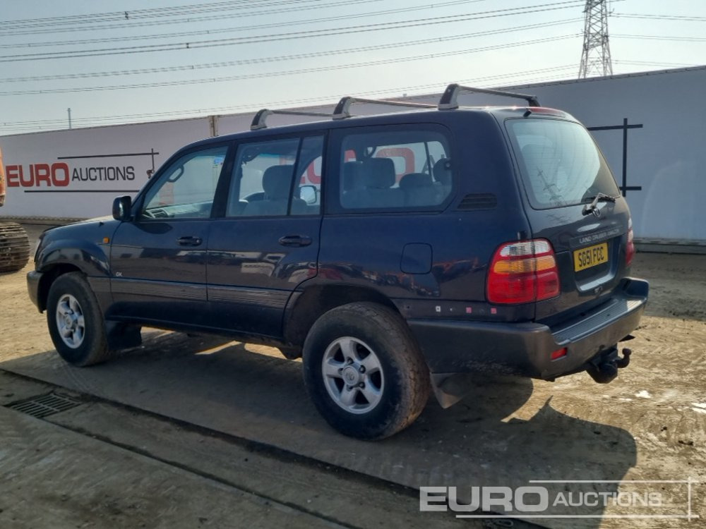2001 Toyota Land Cruiser Amazon - سيارة دفع رباعي: صورة 3 2001 Toyota Land Cruiser Amazon - سيارة دفع رباعي: صورة 3