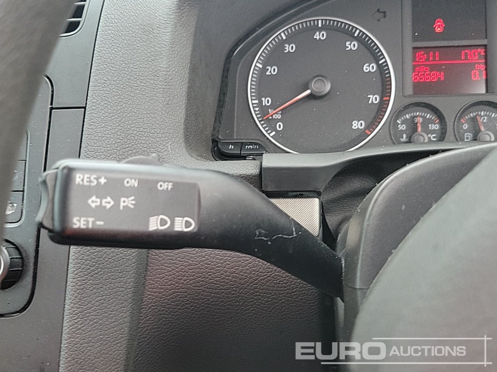 سيارة 2004 Volkswagen Golf 1.6: صورة 29 سيارة 2004 Volkswagen Golf 1.6: صورة 29