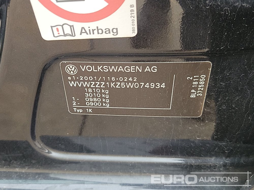 سيارة 2004 Volkswagen Golf 1.6: صورة 35 سيارة 2004 Volkswagen Golf 1.6: صورة 35