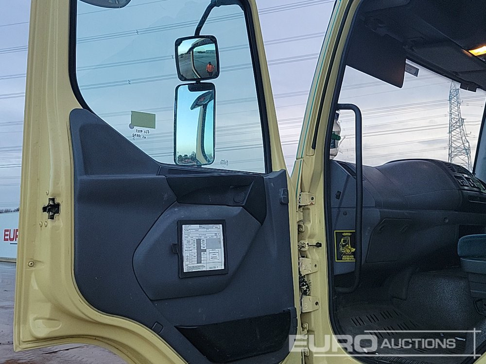 شاحنة صهريج 2005 DAF LF: صورة 22 شاحنة صهريج 2005 DAF LF: صورة 22