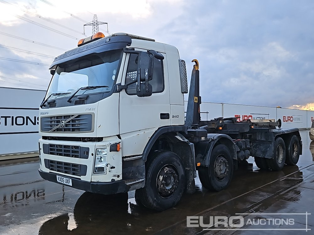 2005 Volvo FM12 340 - شاحنة ذات خطاف: صورة 1 2005 Volvo FM12 340 - شاحنة ذات خطاف: صورة 1