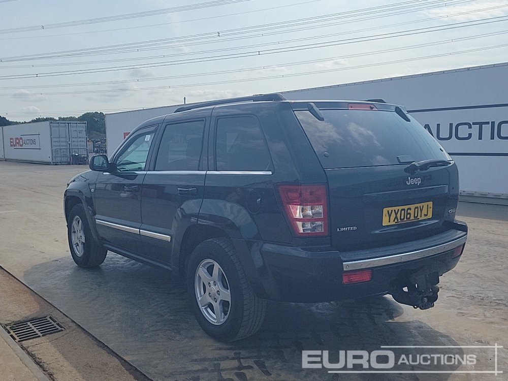 2006 Jeep Grand Cherokee - سيارة دفع رباعي: صورة 3 2006 Jeep Grand Cherokee - سيارة دفع رباعي: صورة 3