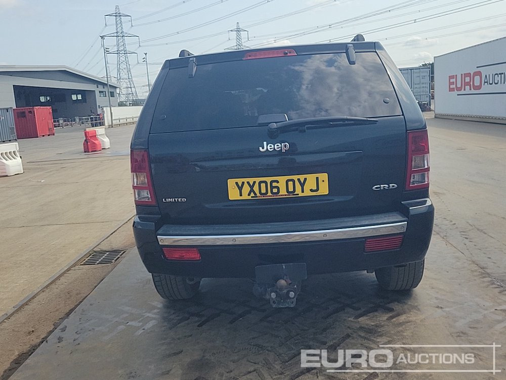 2006 Jeep Grand Cherokee - سيارة دفع رباعي: صورة 4 2006 Jeep Grand Cherokee - سيارة دفع رباعي: صورة 4