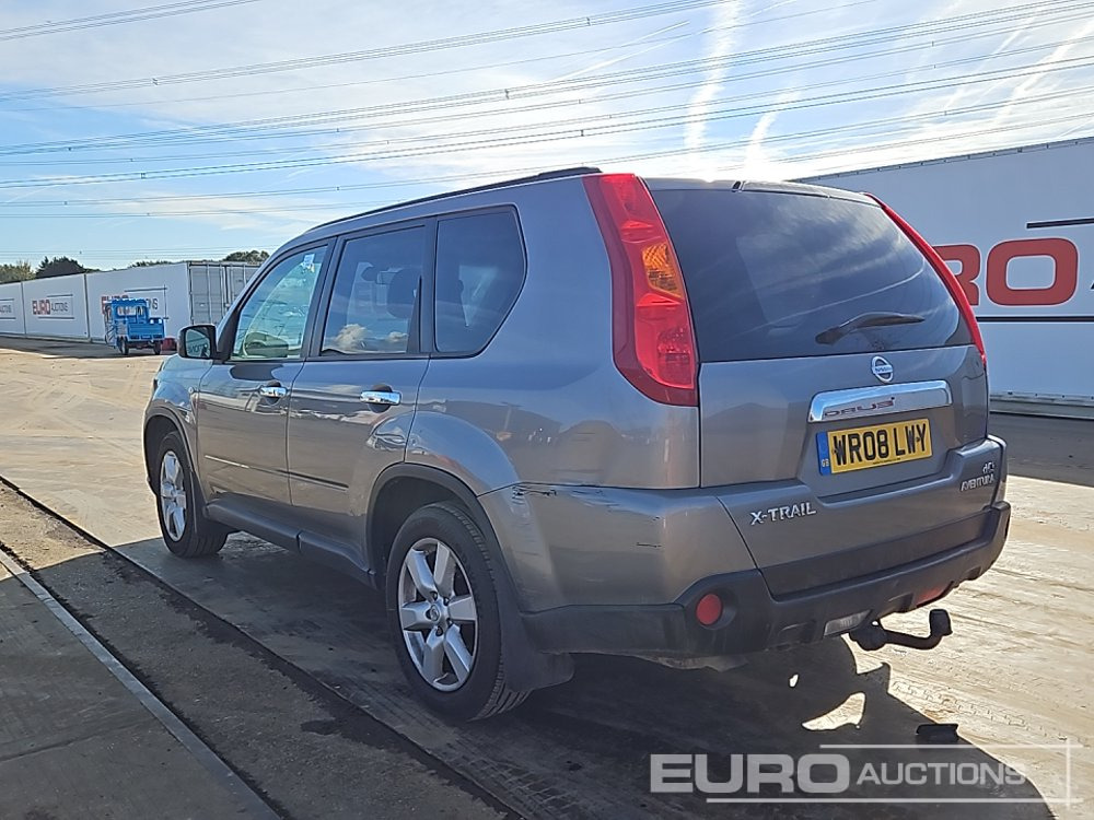 2008 Nissan X-Trail - سيارة دفع رباعي: صورة 3 2008 Nissan X-Trail - سيارة دفع رباعي: صورة 3