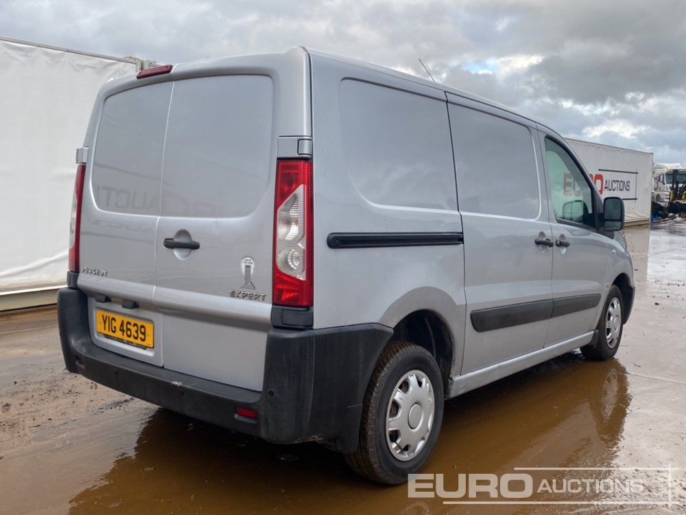 2008 Peugeot Expert - شاحنة التوصيل: صورة 5 2008 Peugeot Expert - شاحنة التوصيل: صورة 5