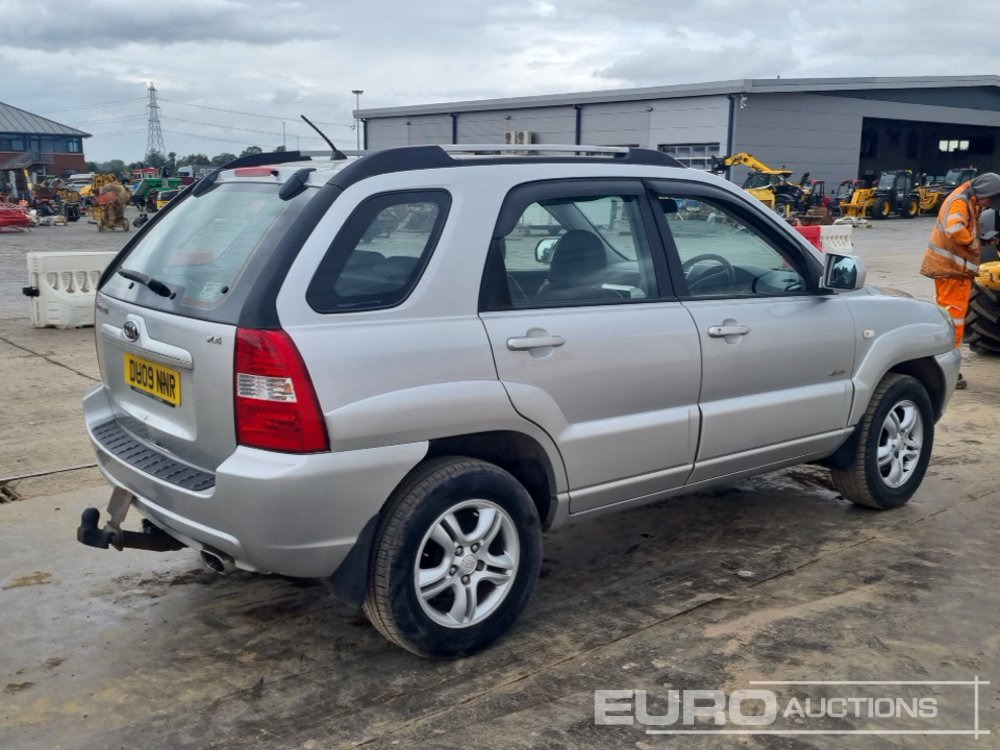 2009 Kia Sportage XS - سيارة دفع رباعي: صورة 5 2009 Kia Sportage XS - سيارة دفع رباعي: صورة 5