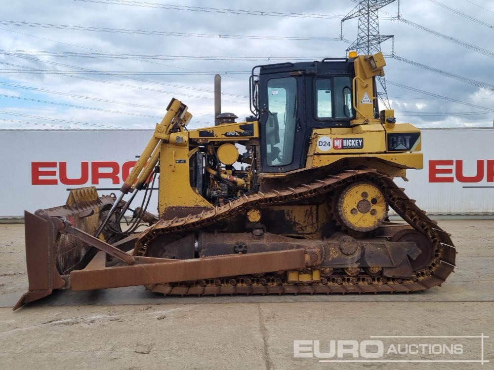2010 CAT D6T - جرافة: صورة 2 2010 CAT D6T - جرافة: صورة 2