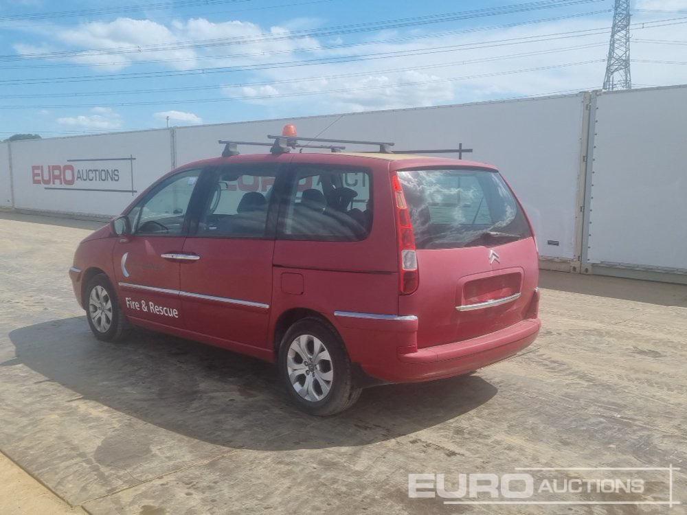 2010 Citroen C8 - سيارة: صورة 3 2010 Citroen C8 - سيارة: صورة 3