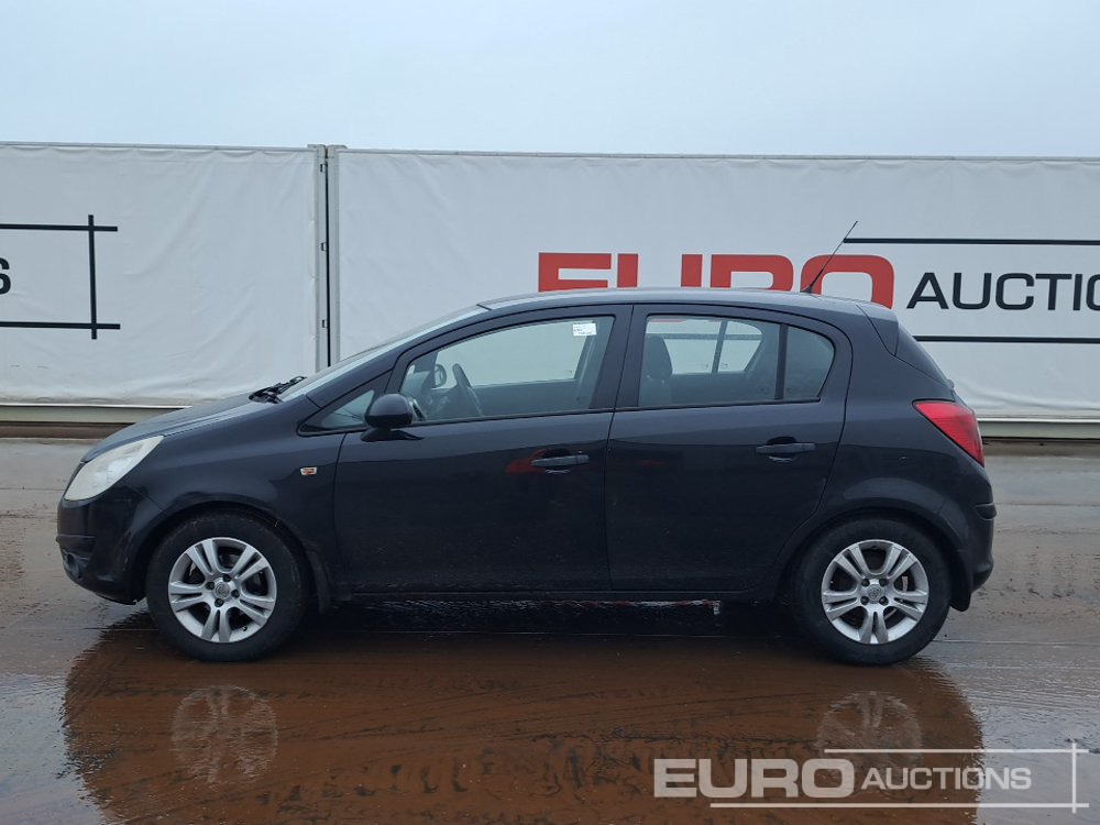 2010 Vauxhall Corsa - سيارة: صورة 2 2010 Vauxhall Corsa - سيارة: صورة 2