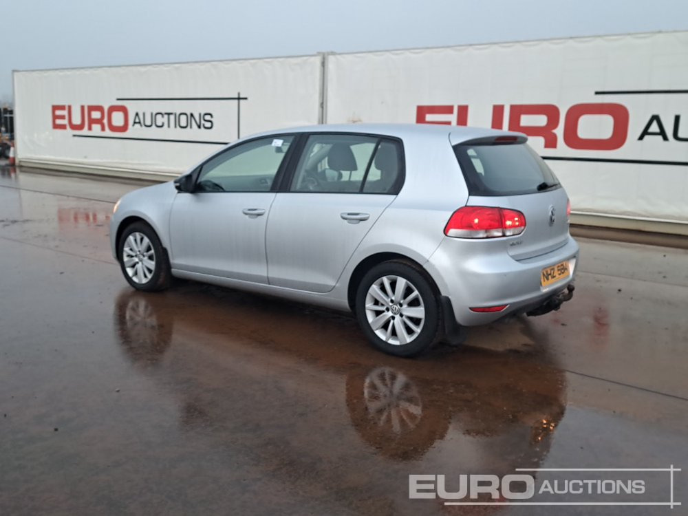 2010 Volkswagen Golf - سيارة: صورة 3 2010 Volkswagen Golf - سيارة: صورة 3