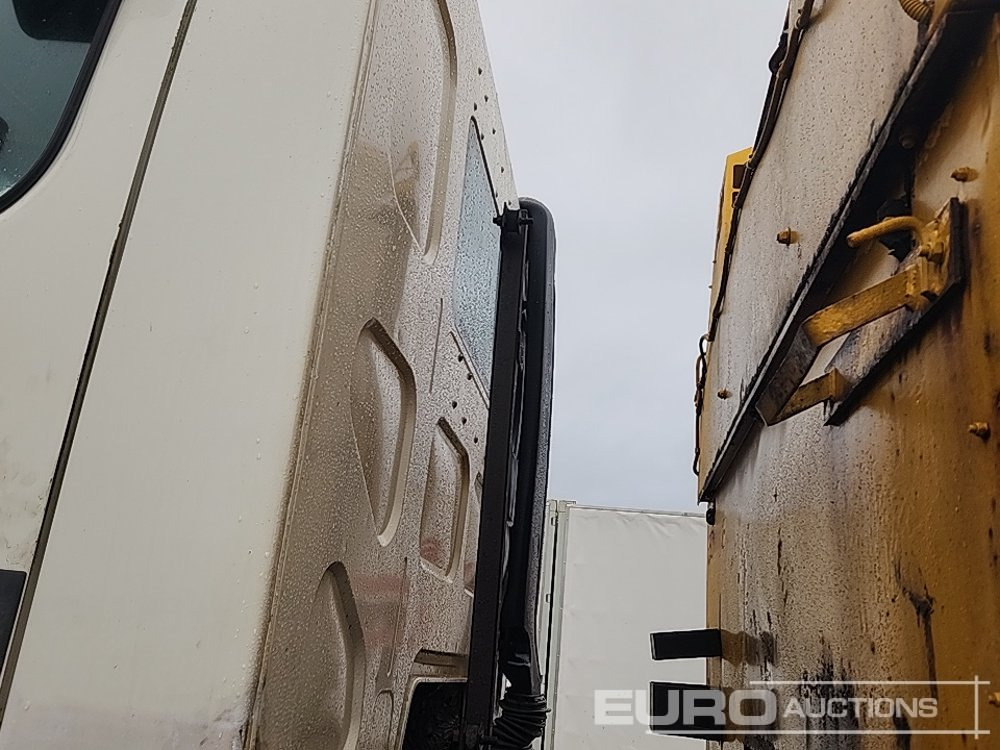 شاحنة قلاب 2011 DAF LF55.220: صورة 15 شاحنة قلاب 2011 DAF LF55.220: صورة 15