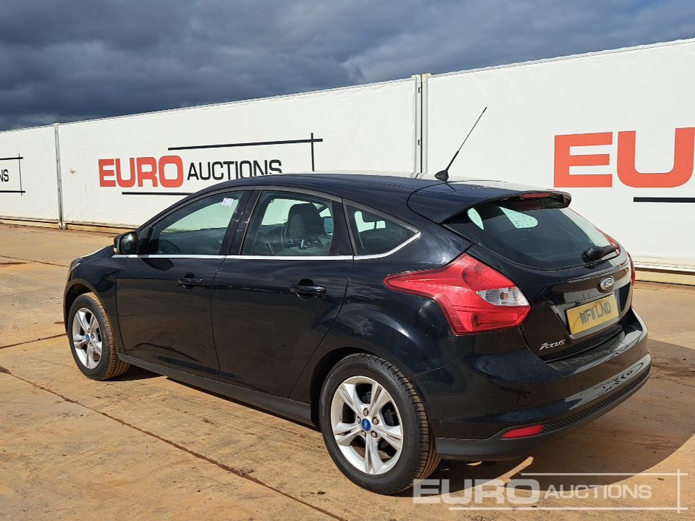 2011 Ford Focus - سيارة: صورة 3 2011 Ford Focus - سيارة: صورة 3
