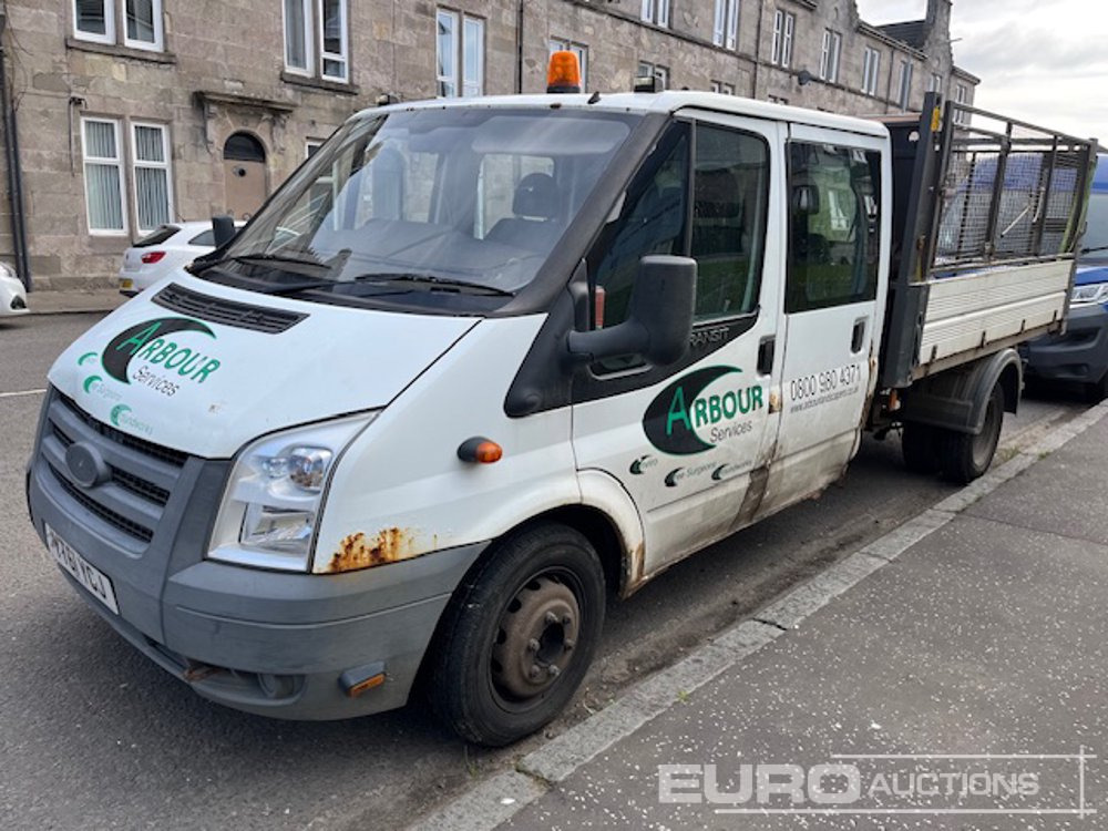 2011 Ford Transit - شاحنة مفتوحة: صورة 1 2011 Ford Transit - شاحنة مفتوحة: صورة 1