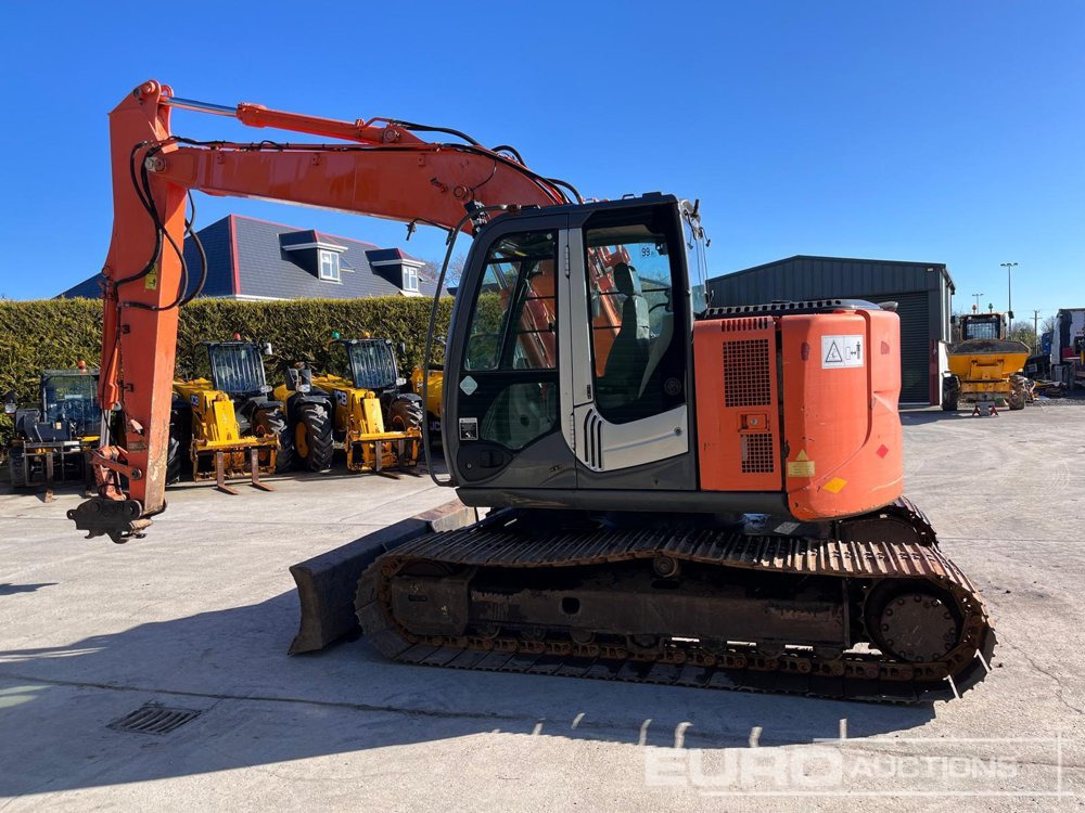 2011 Hitachi ZX135US-3 - حفار زحاف: صورة 4 2011 Hitachi ZX135US-3 - حفار زحاف: صورة 4