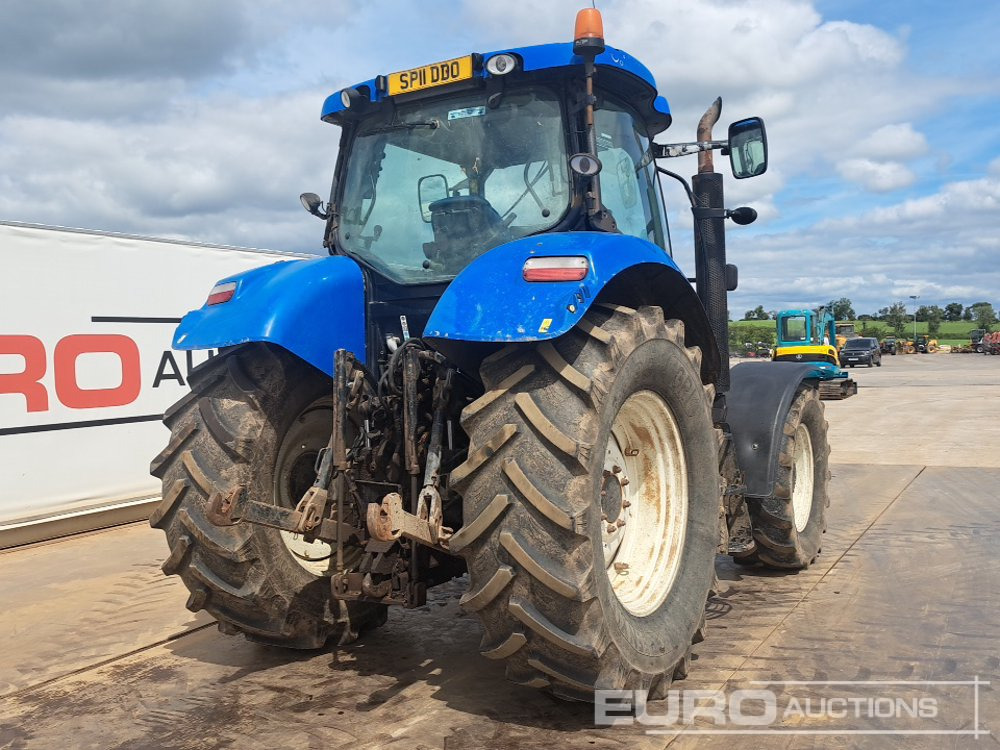 2011 New Holland T6070 - جرار: صورة 5 2011 New Holland T6070 - جرار: صورة 5