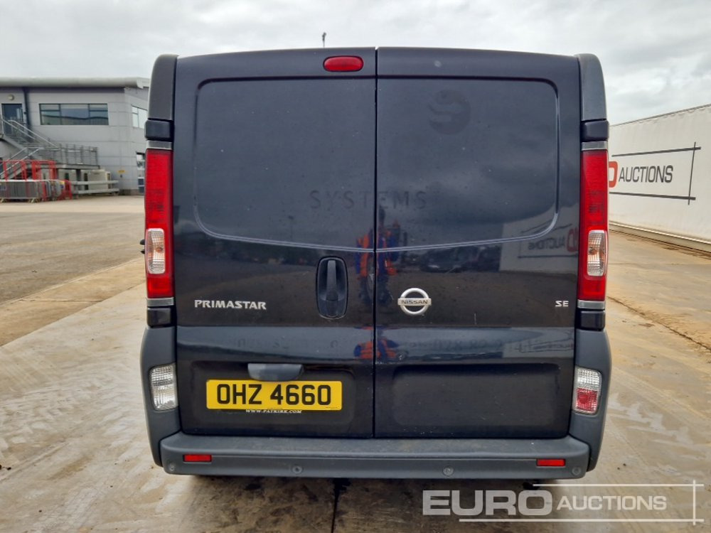 2011 Nissan Primastar - فان المدمجة: صورة 4 2011 Nissan Primastar - فان المدمجة: صورة 4