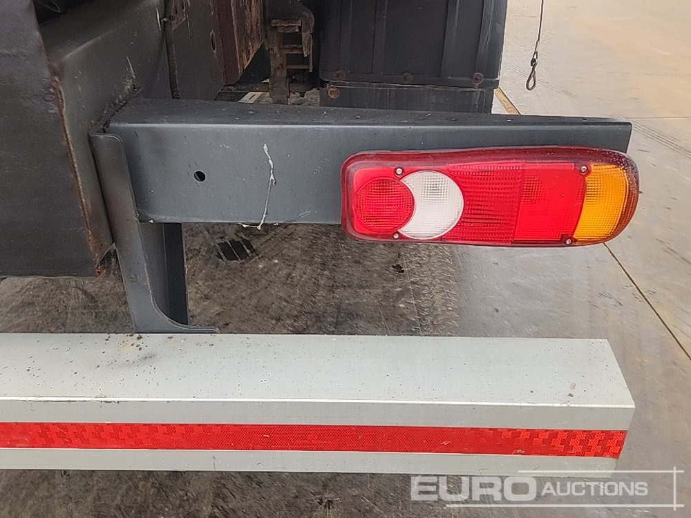 شاحنة هيكل كابينة 2011 Volvo FL240: صورة 35 شاحنة هيكل كابينة 2011 Volvo FL240: صورة 35