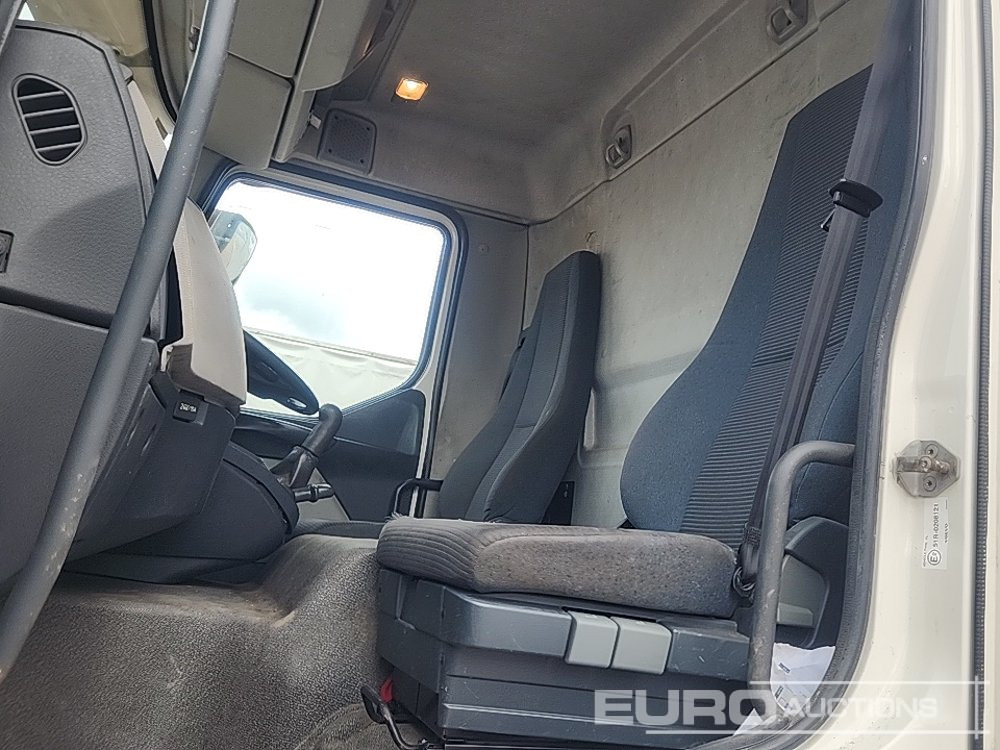 شاحنة هيكل كابينة 2011 Volvo FL240: صورة 27 شاحنة هيكل كابينة 2011 Volvo FL240: صورة 27