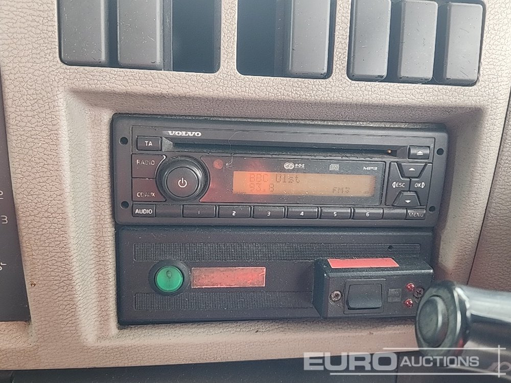 شاحنة هيكل كابينة 2011 Volvo FL240: صورة 21 شاحنة هيكل كابينة 2011 Volvo FL240: صورة 21