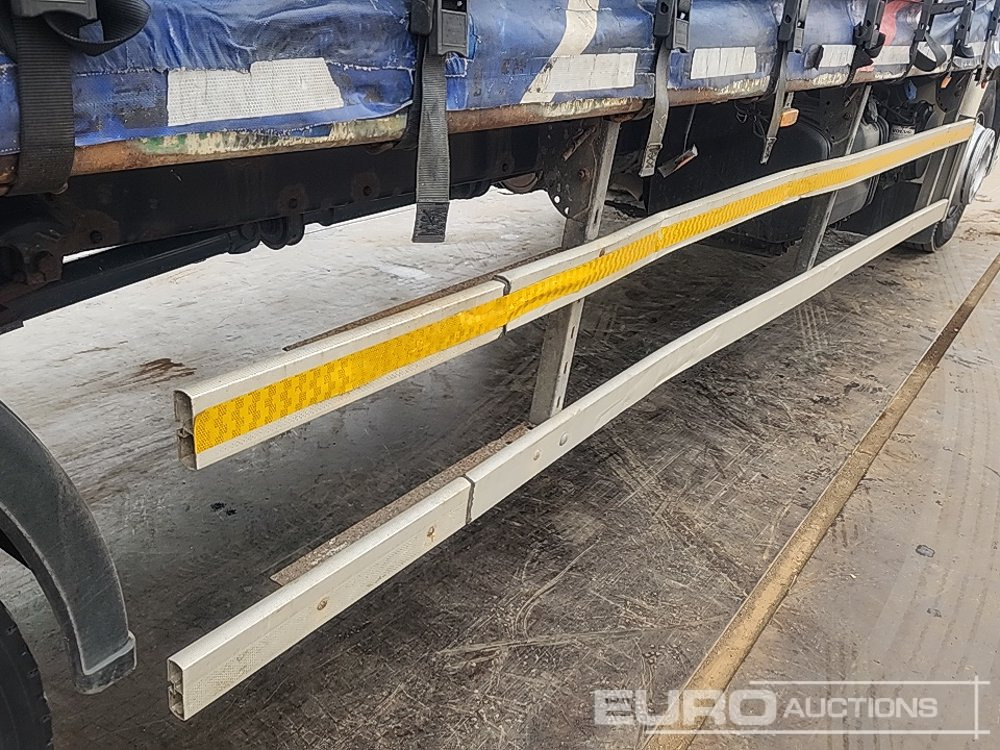 شاحنة هيكل كابينة 2011 Volvo FL240: صورة 37 شاحنة هيكل كابينة 2011 Volvo FL240: صورة 37