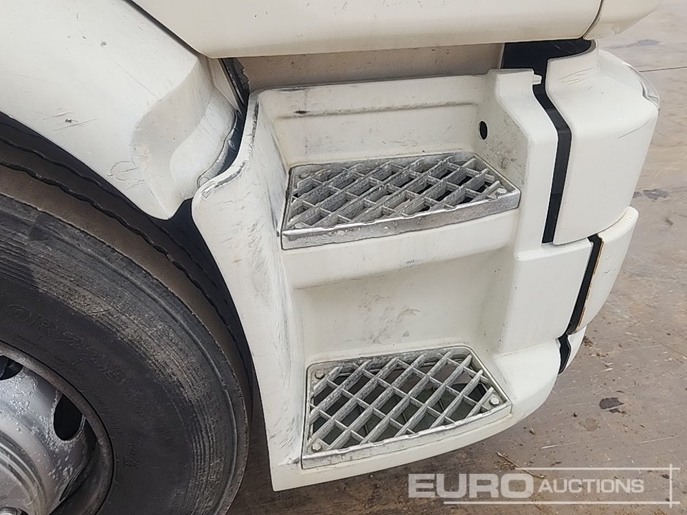 شاحنة هيكل كابينة 2011 Volvo FL240: صورة 13 شاحنة هيكل كابينة 2011 Volvo FL240: صورة 13