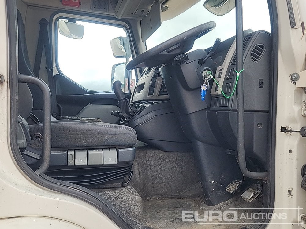 شاحنة هيكل كابينة 2011 Volvo FL240: صورة 14 شاحنة هيكل كابينة 2011 Volvo FL240: صورة 14