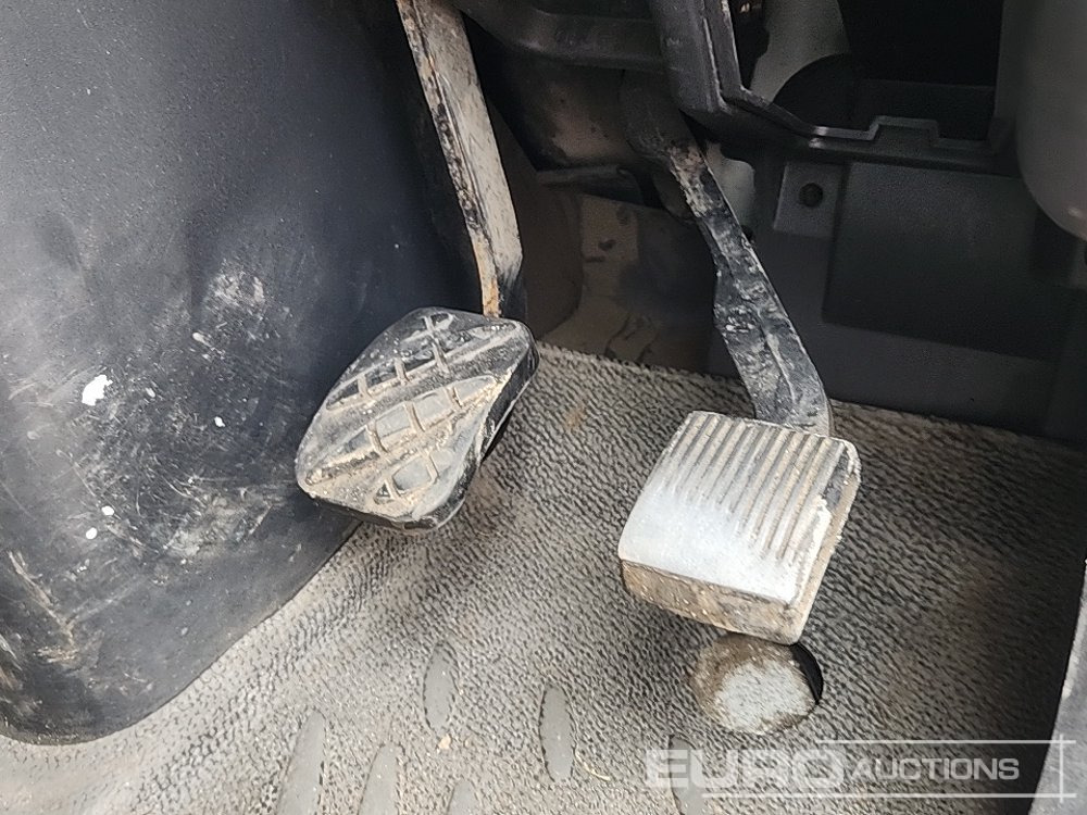 شاحنة هيكل كابينة 2011 Volvo FL240: صورة 15 شاحنة هيكل كابينة 2011 Volvo FL240: صورة 15