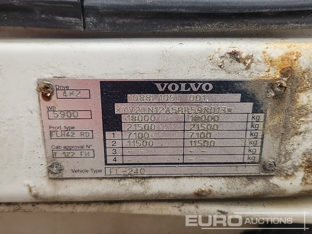 شاحنة هيكل كابينة 2011 Volvo FL240: صورة 44 شاحنة هيكل كابينة 2011 Volvo FL240: صورة 44