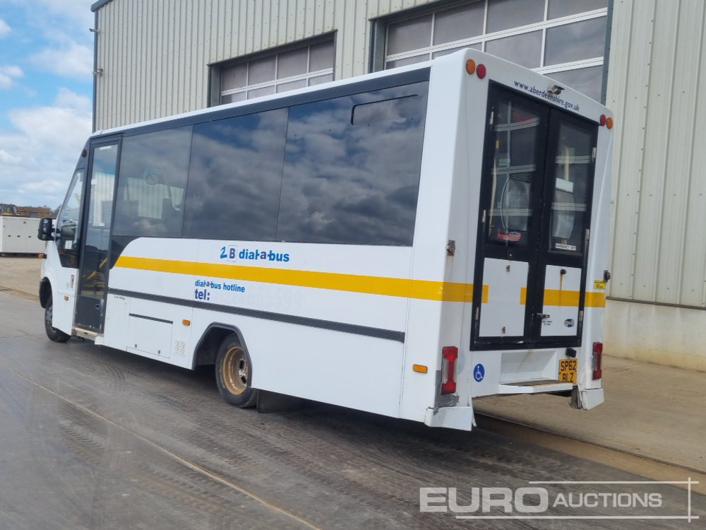 2012 Iveco 14 Seater Bus, Manual Gearbox - حافلة صغيرة, ميكروباص: صورة 3 2012 Iveco 14 Seater Bus, Manual Gearbox - حافلة صغيرة, ميكروباص: صورة 3
