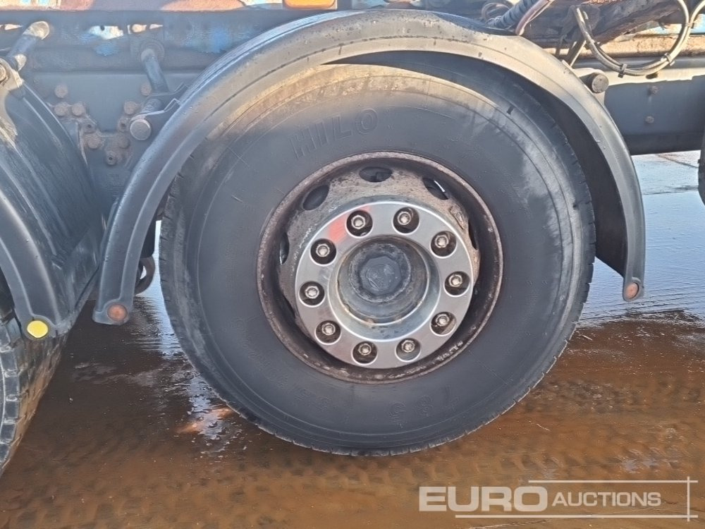 شاحنة ذات خطاف 2012 Scania P360: صورة 17