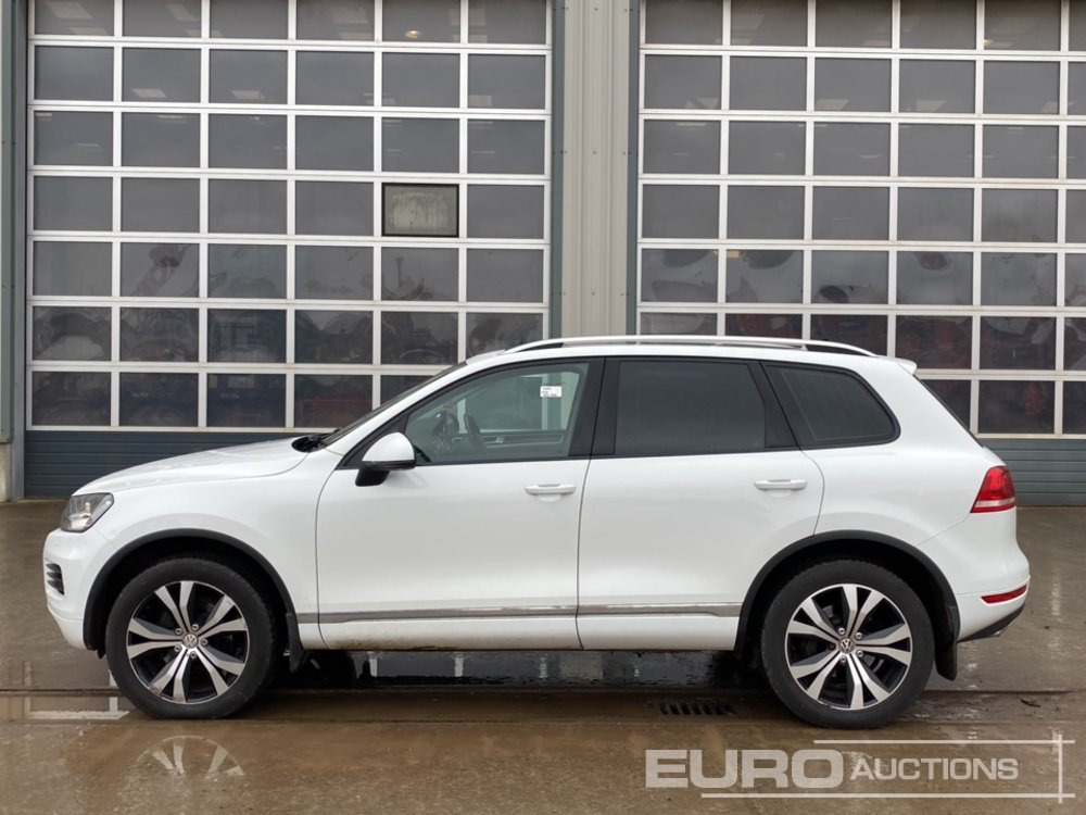 2012 Volkswagen Touareg V6 - سيارة دفع رباعي: صورة 2 2012 Volkswagen Touareg V6 - سيارة دفع رباعي: صورة 2