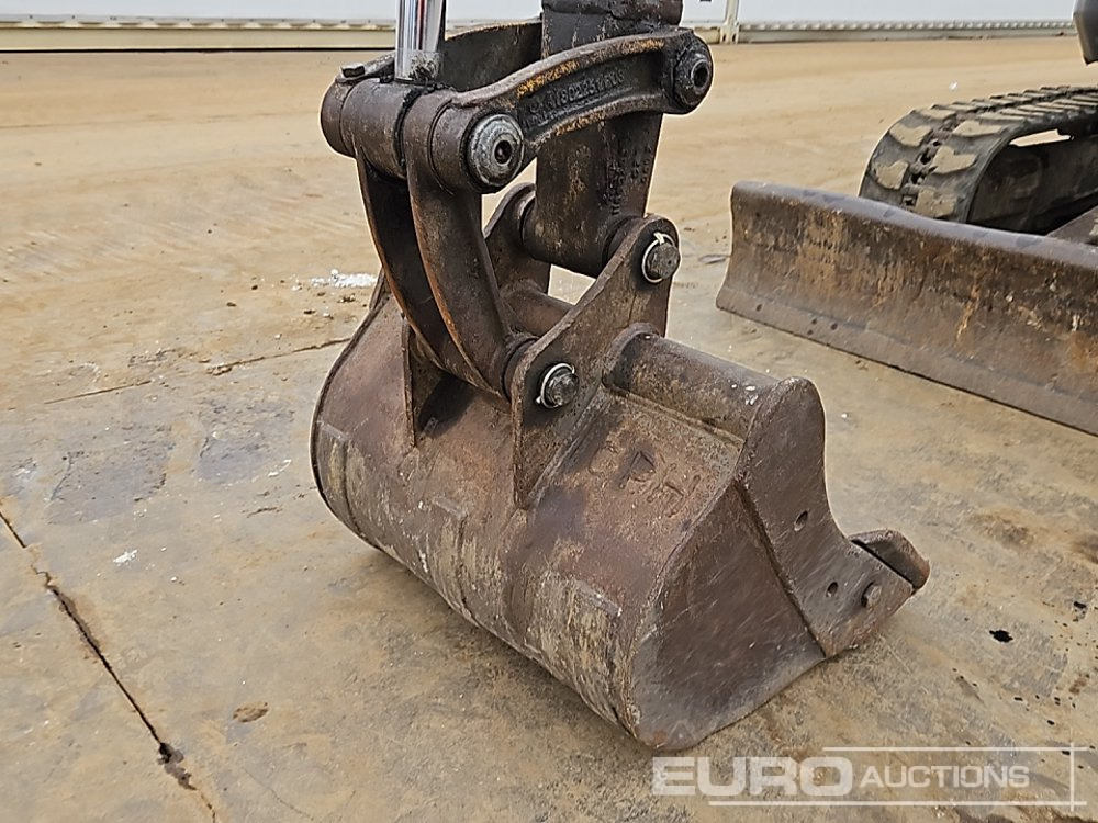 حفارة مُصَّغرة 2012 Volvo EC27C: صورة 39