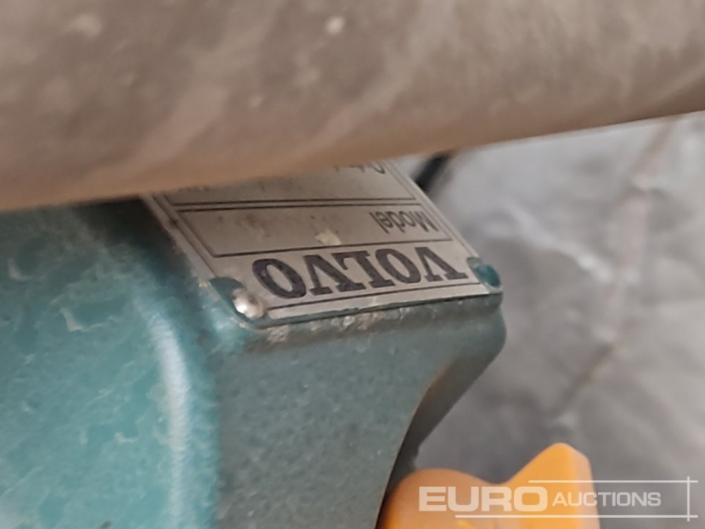 حفارة مُصَّغرة 2012 Volvo EC27C: صورة 23
