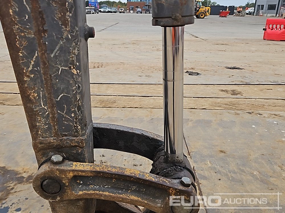 حفارة مُصَّغرة 2012 Volvo EC27C: صورة 36