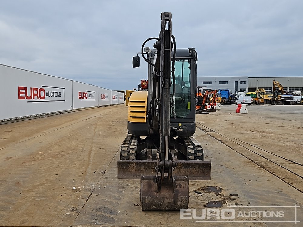 حفارة مُصَّغرة 2012 Volvo EC27C: صورة 8