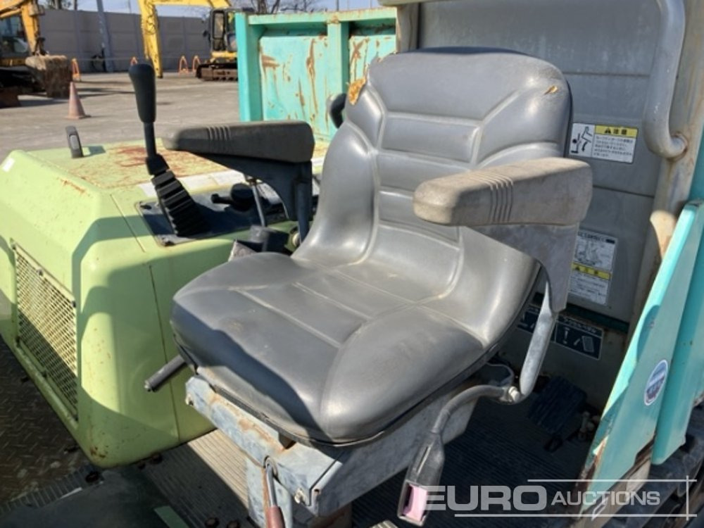2012 Yanmar C30R-2B - شاحنة قلابة مجنزرة: صورة 4 2012 Yanmar C30R-2B - شاحنة قلابة مجنزرة: صورة 4