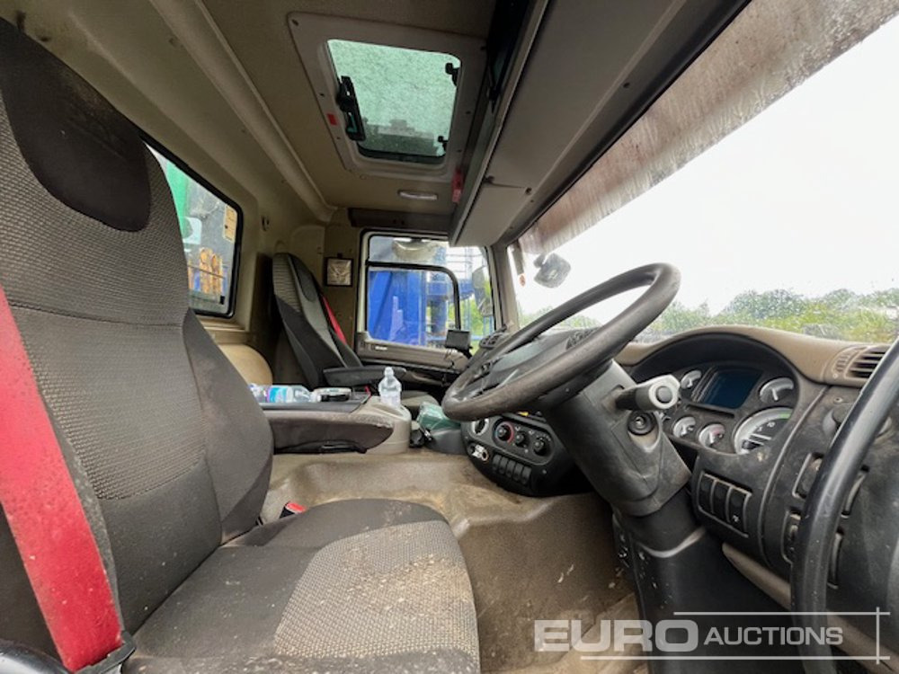 شاحنات مسطحة لنقل المعدات الثقيلة 2013 DAF CF75 310: صورة 16