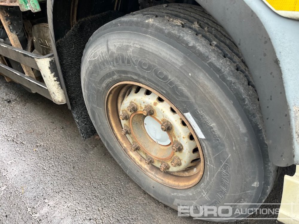 شاحنات مسطحة لنقل المعدات الثقيلة 2013 DAF CF75 310: صورة 7