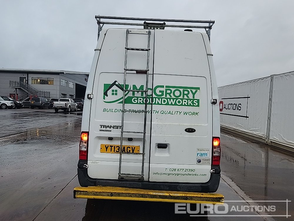 2013 Ford Transit - شاحنة التوصيل: صورة 4 2013 Ford Transit - شاحنة التوصيل: صورة 4